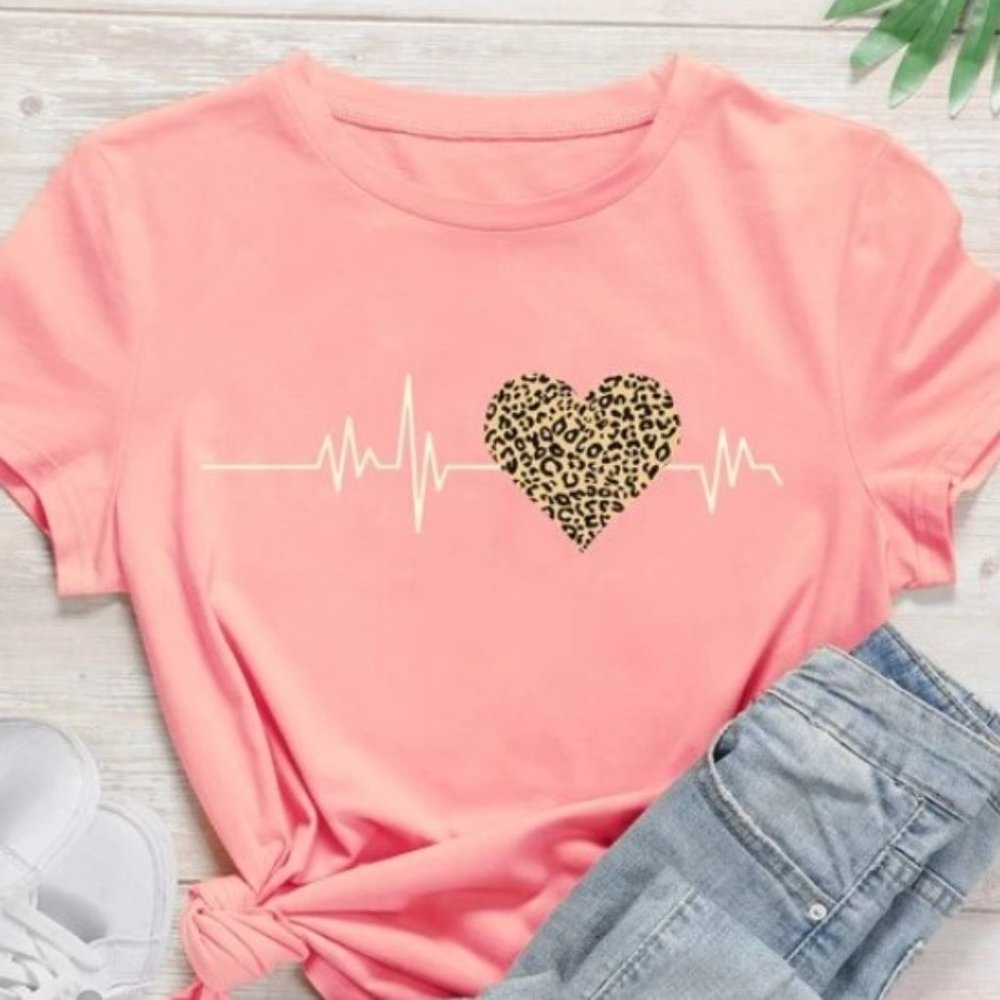 NWOT Pink Short Sleeve Tee with Leopard Print Heart & Heartbeat